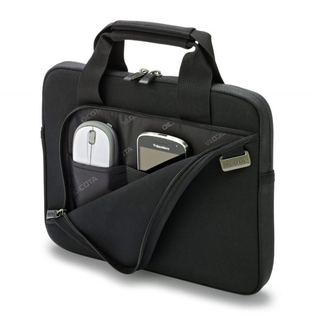 Dicota SmartSkin 11.6" Neoprene Notebook Case in Black
